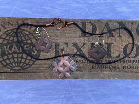 Tic Tac Toe Antique Look Copper Set